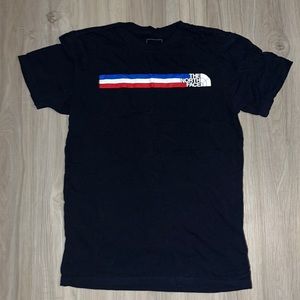 North face tshirt worn once !!!